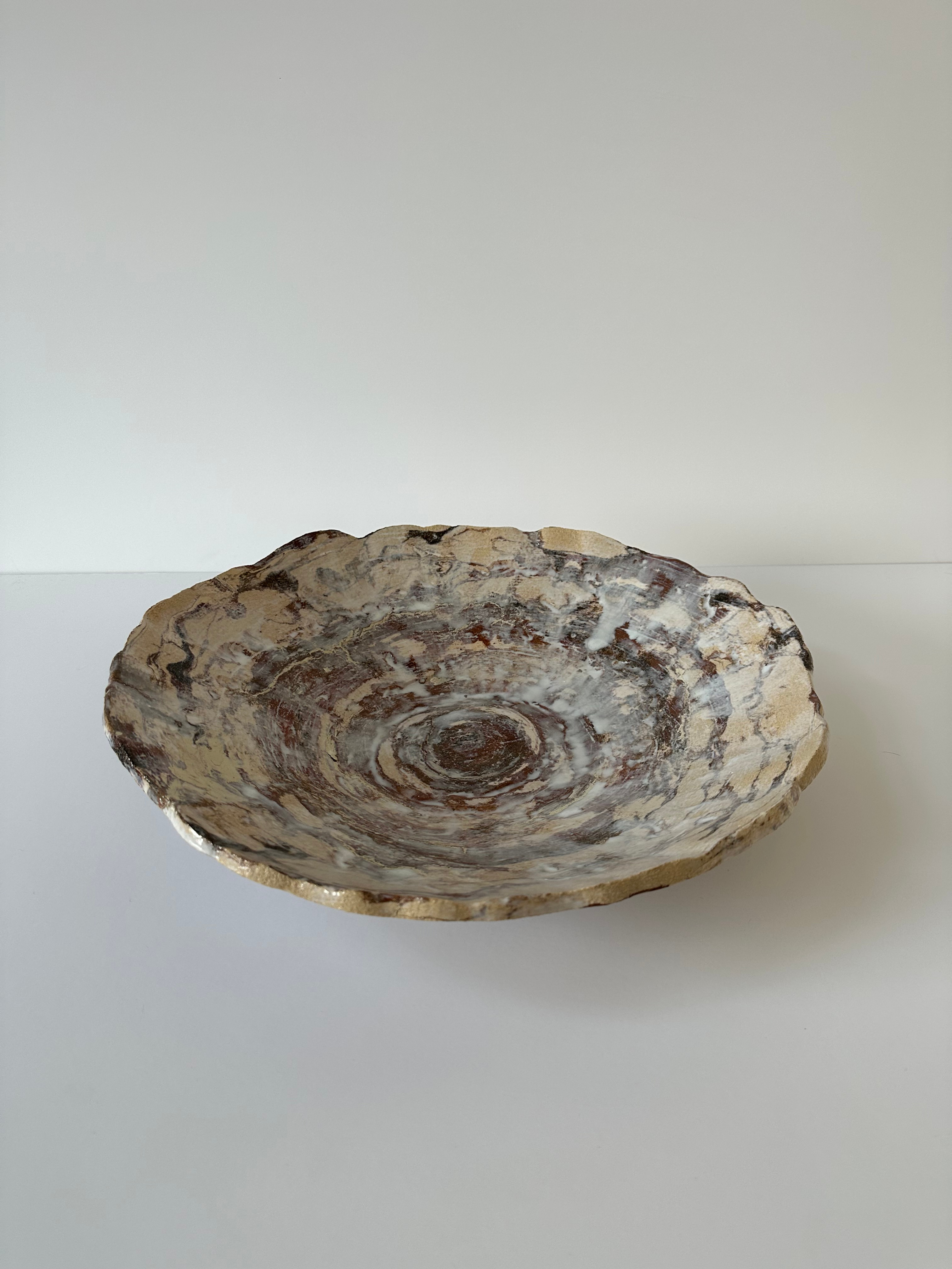 Marbled Imprinted Bowl | Vorm, Textuur & Kleur | Studio Vannerom