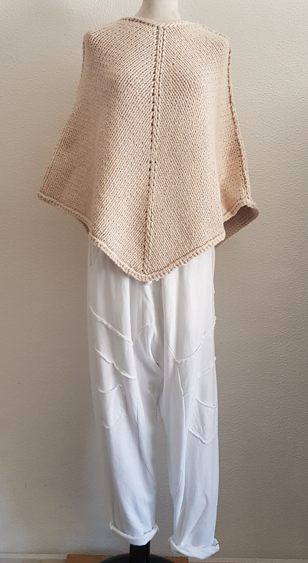 Miniaturbild: PONCHO Handmade