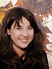 Karine Boulanger
portrait in front of sunflower