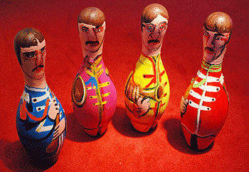 Dax Fab4 bowling pins