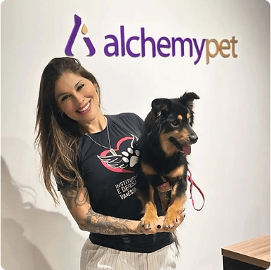 Vanessa Mesquita.png