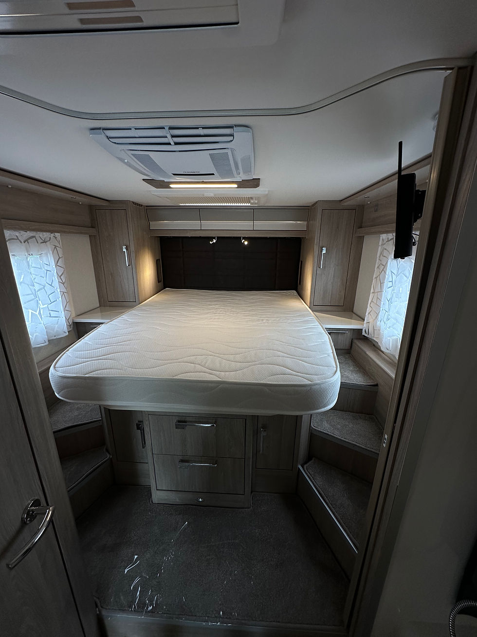 Thumbnail: COACHMAN TM545