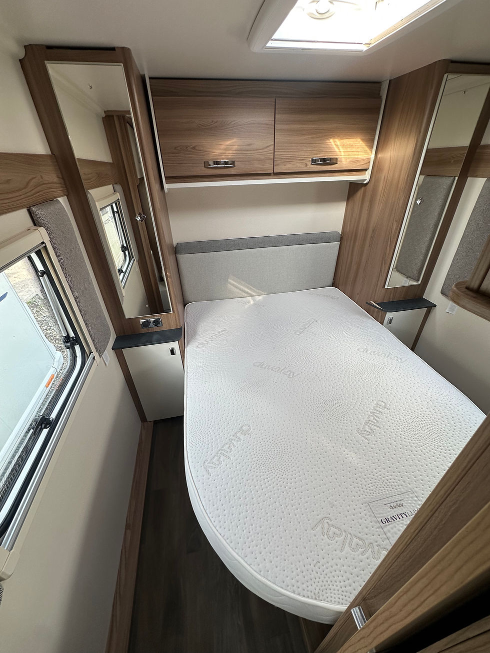 Thumbnail: SWIFT FINESSE 560