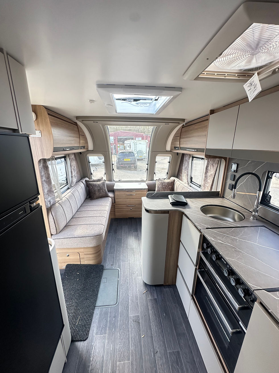 Thumbnail: BAILEY ALICANTO DELUXE