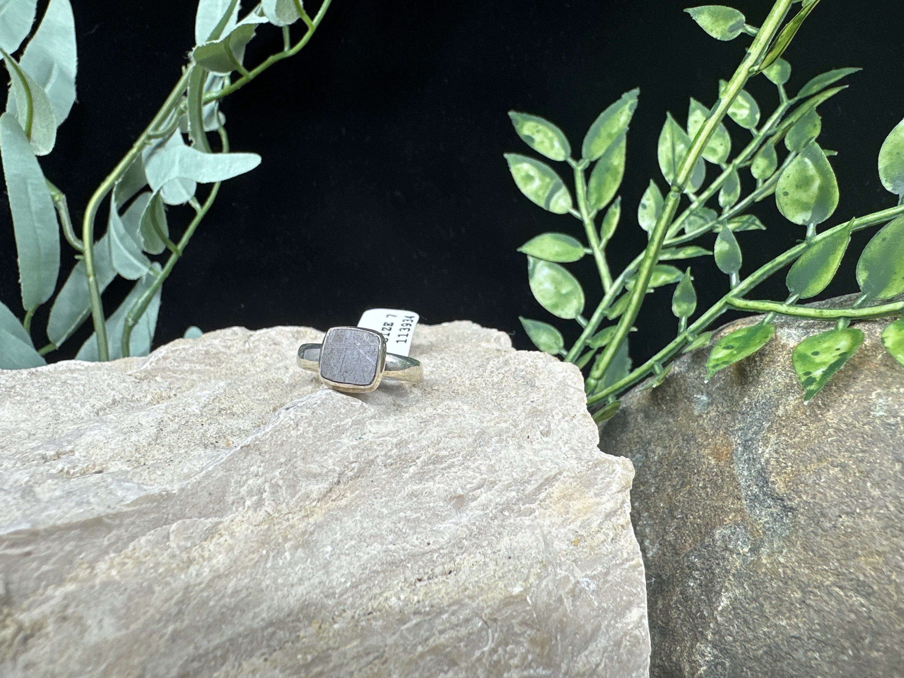 Muonionalusta Meteorite Sterling Silver Ring - Size 7