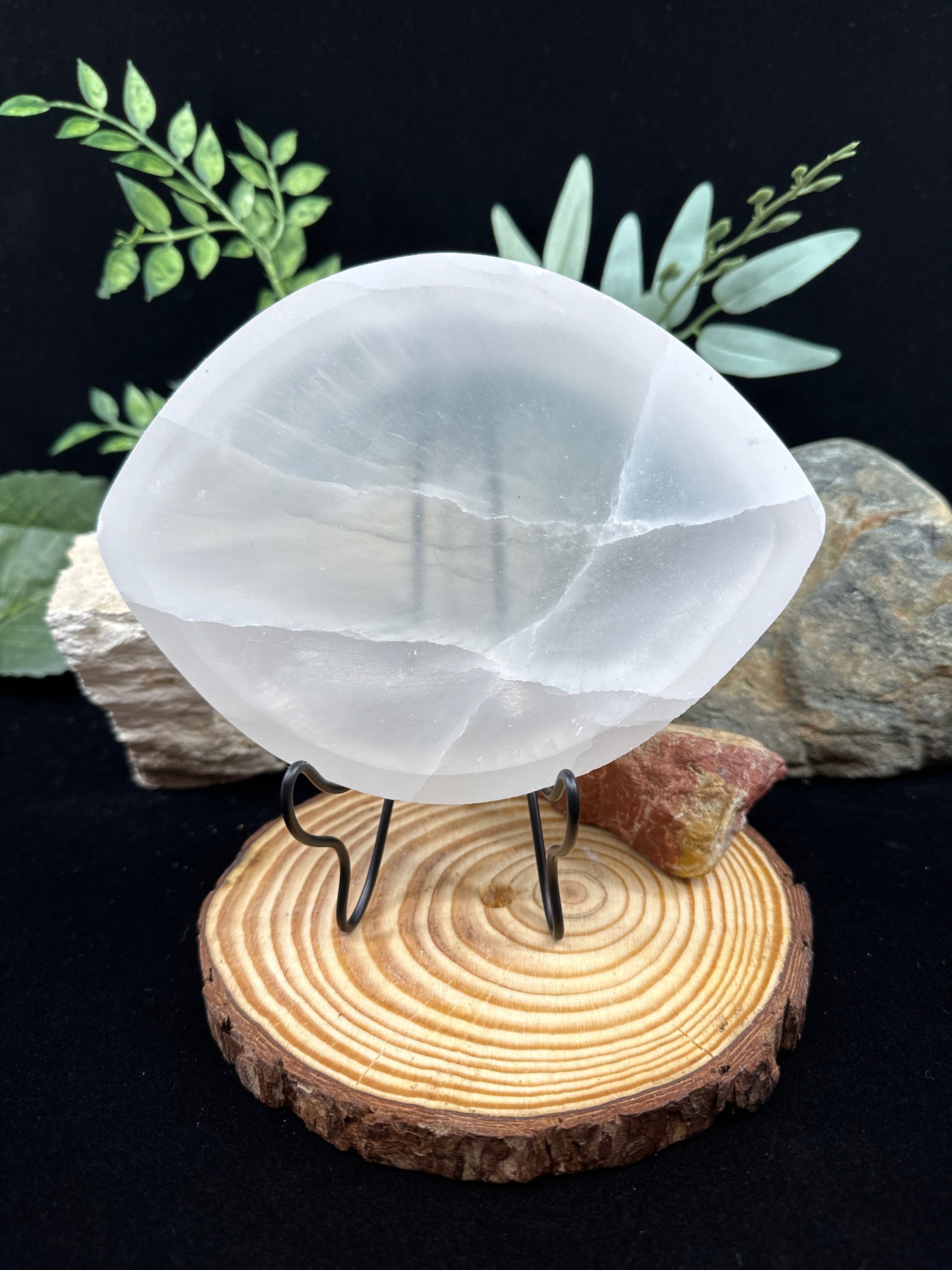 Selenite/Satin Spar Navette Bowl