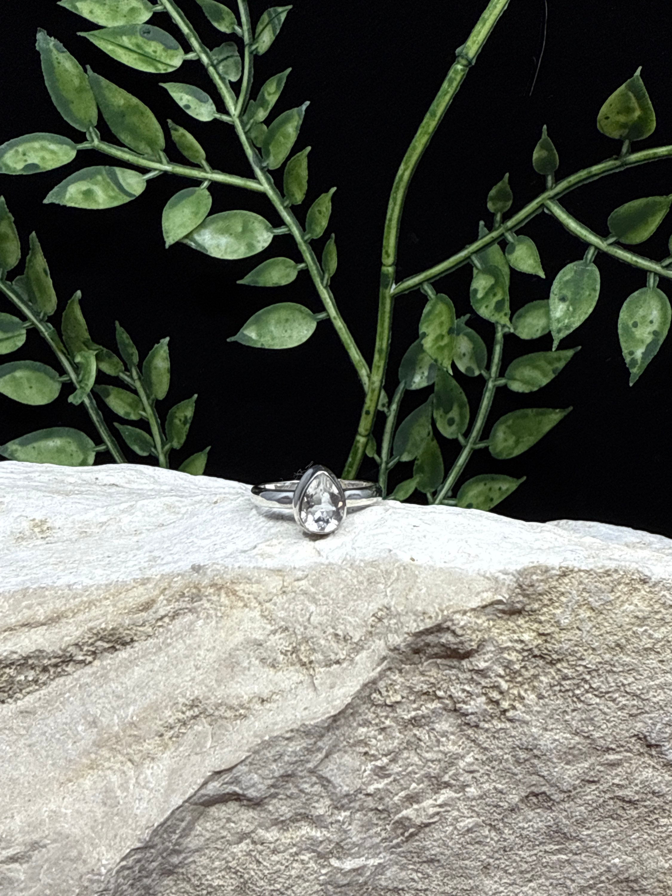 Hyalite Opal Sterling Silver Ring - Size 7