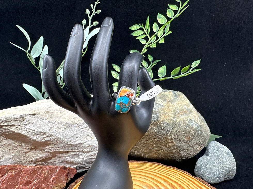 Thumbnail: Turquoise and Spiny Oyster Shell Sterling Silver Ring - Size 9