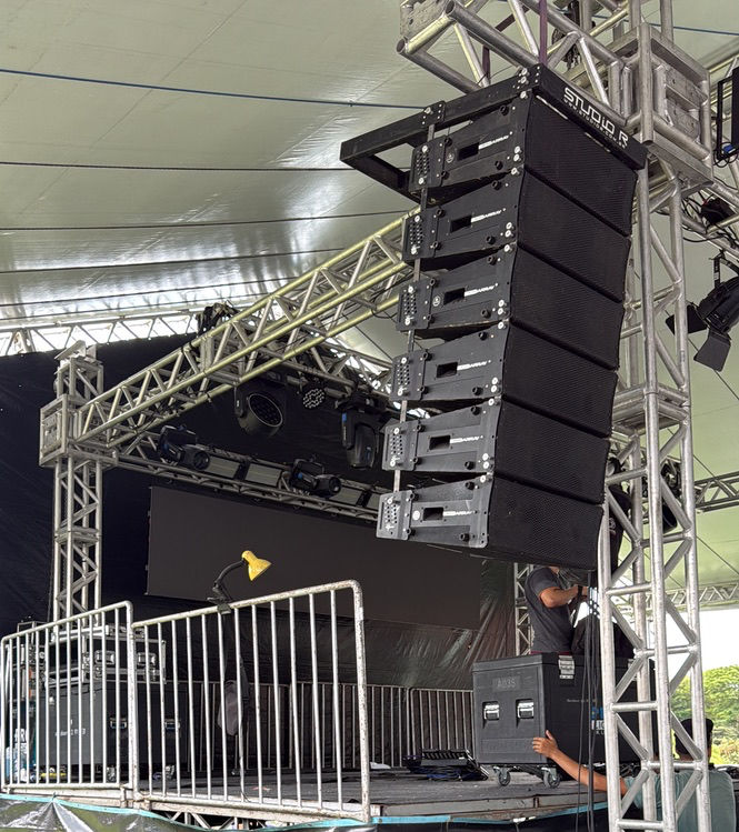 12 Caixas Ativas Line Array D590 StudioR
