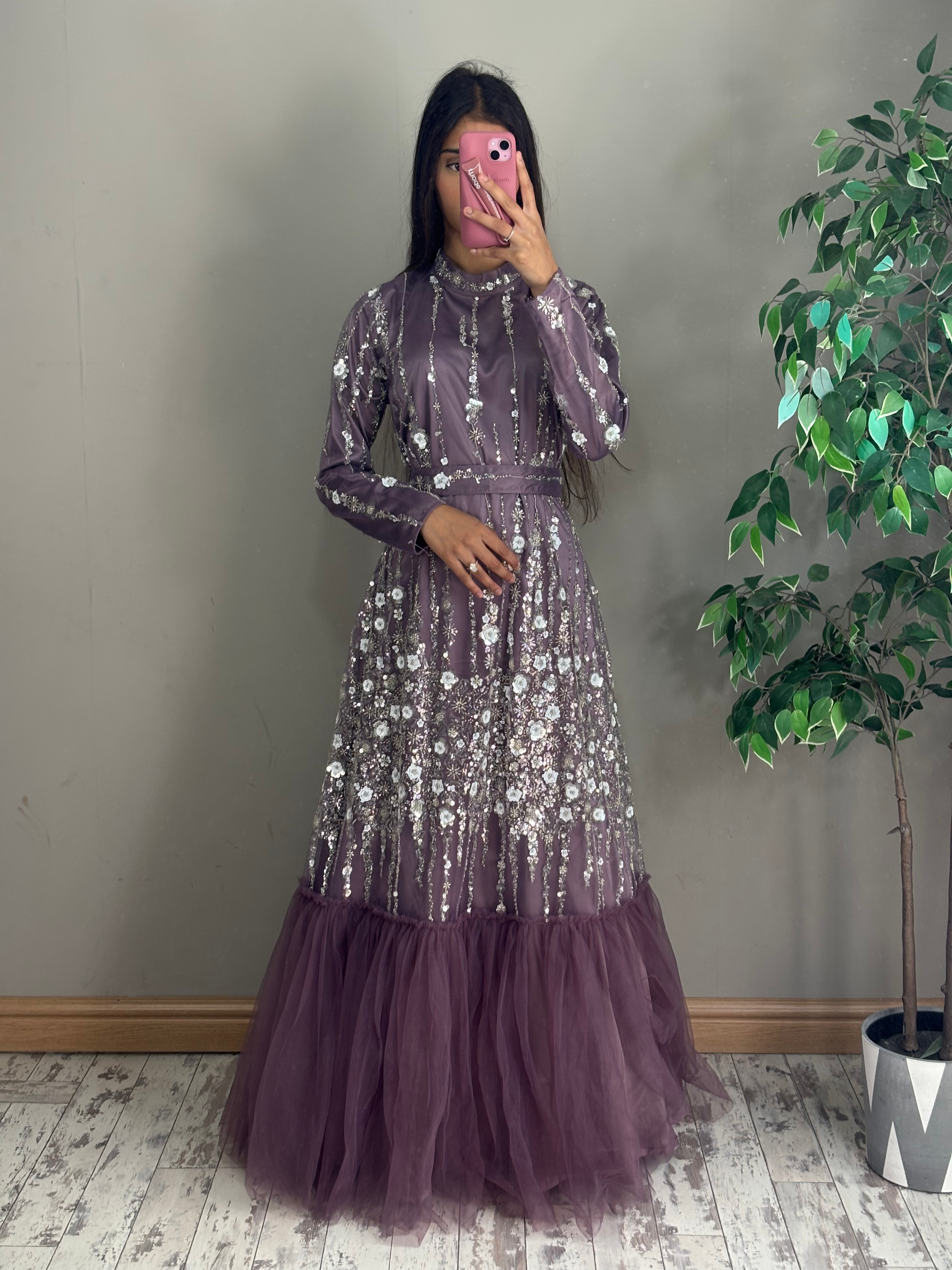Sakina Lace Gown in Two Colour Options