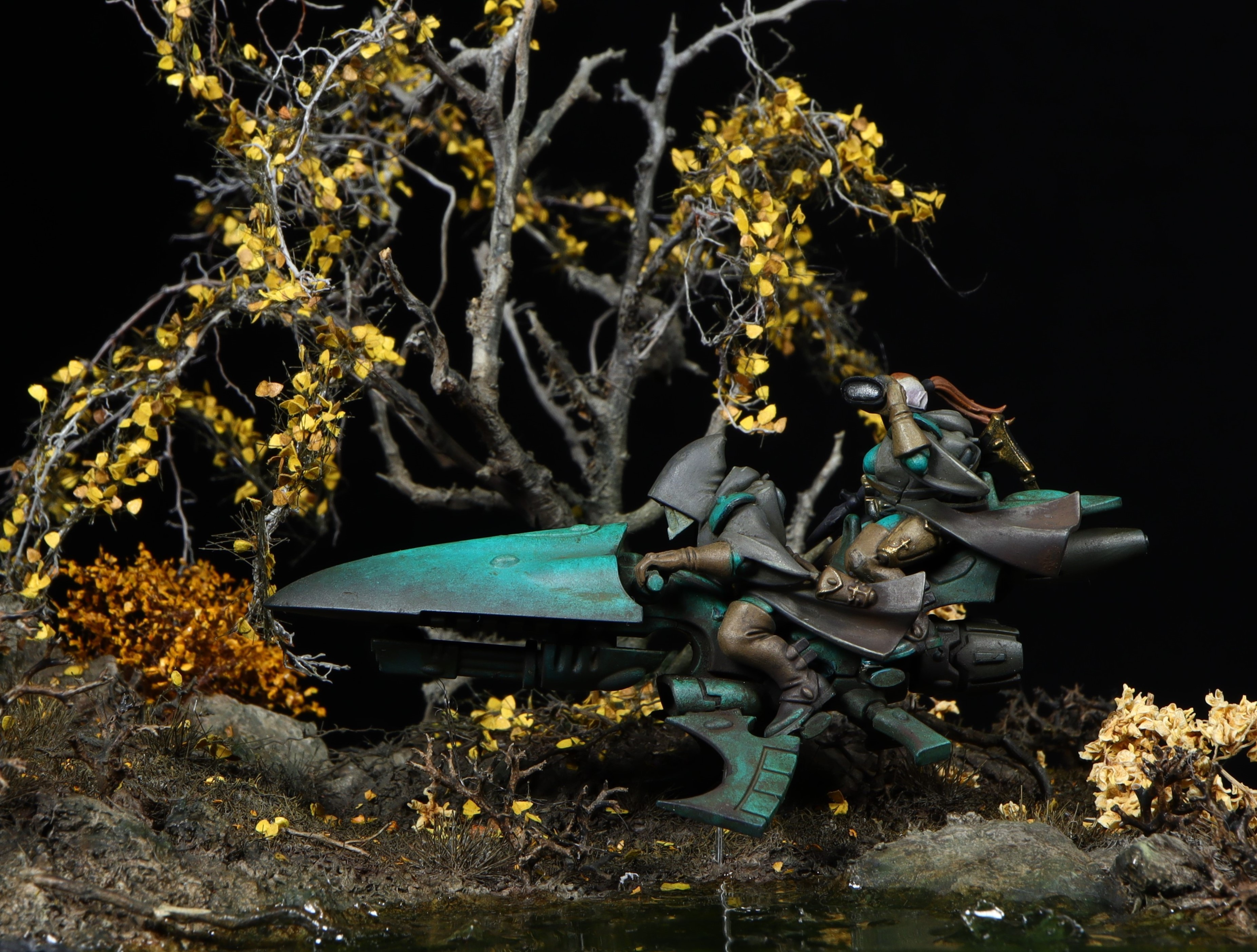 A diorama featuring Eldar Rangers surveying a wooded lakefront