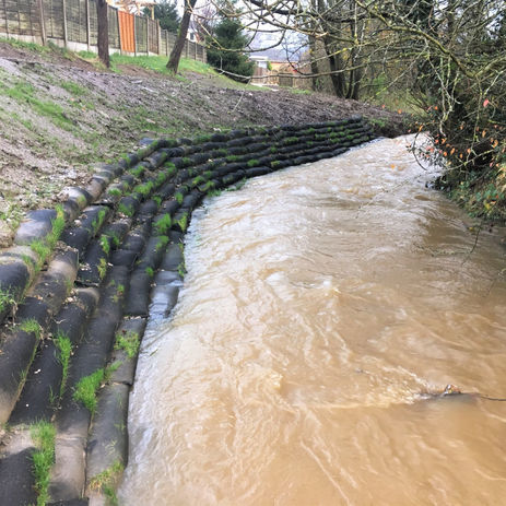 Warm Brook, Chapel-en-le-Frith.jpg