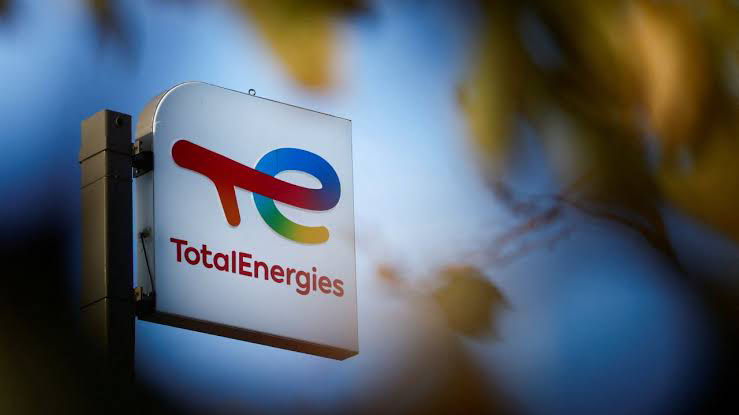 Trump paie TotalEnergies 1 milliard USD pour abandonner les parcs éoliens offshore