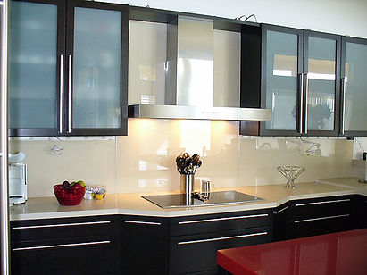 Cream Color Backsplash.jpg