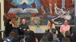 Doctor Arturo Rodríguez Torija presenta su libro en Facultad de Medicina de la UACH