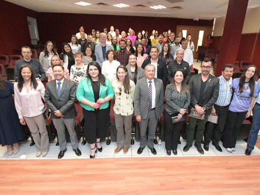 Conferencia “Empower your Mind, Empower your Community” es realizada en la UACH para docentes