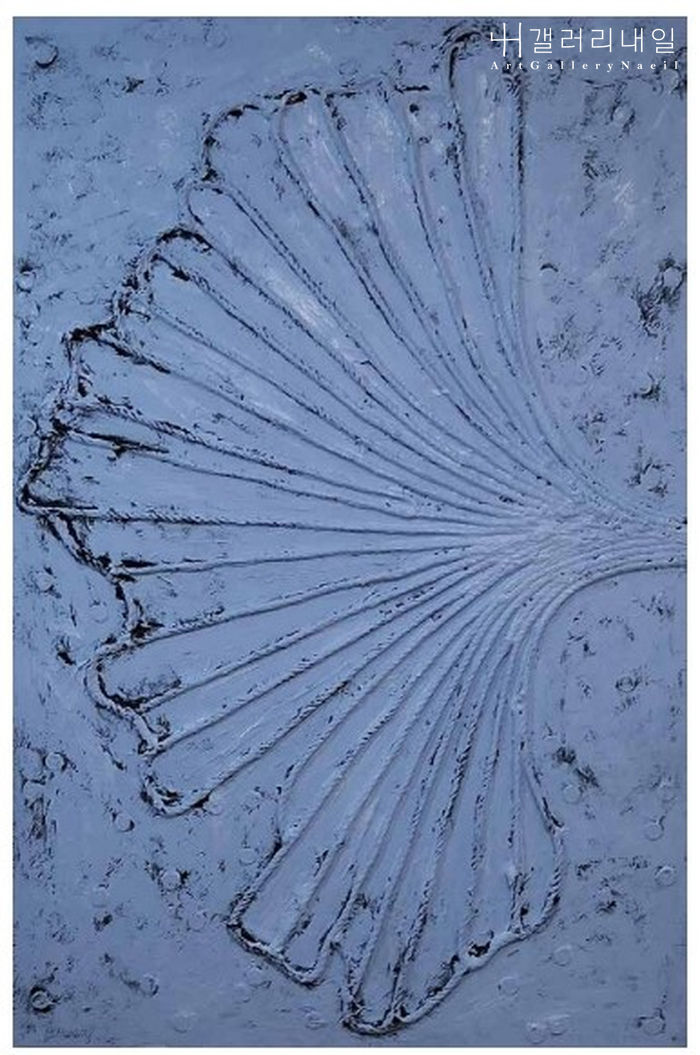 BUYONG HWANG, Resurrection, 황마 끈, 동전, 모델링 페이스트 및 유채, 합판, 122 × 80 cm, 2025