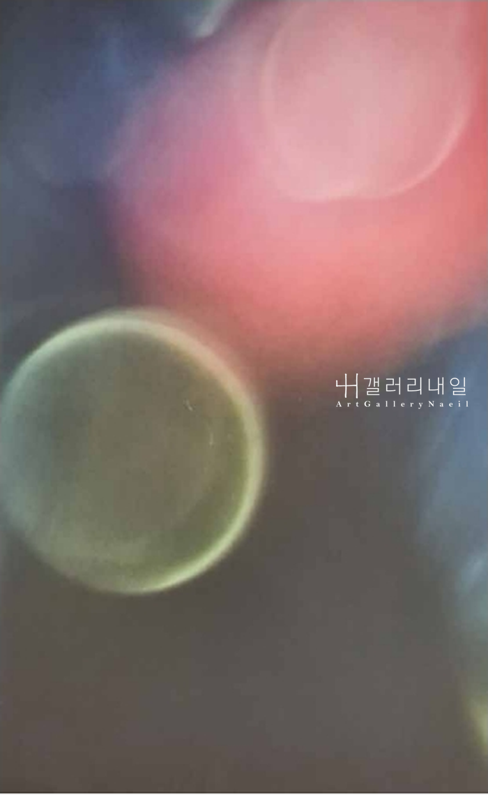 ANNAMARIA ANGELINI CHIARVETTO, Gravity and levity, 종이에 인화한 사진, 70 × 50 cm