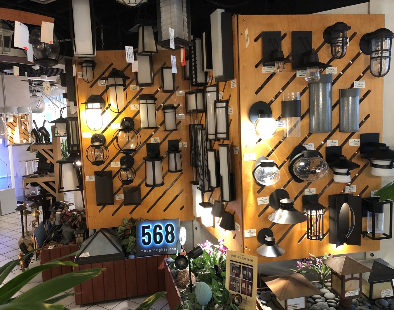 Showroom Dial Electric Supply Co. Inc.