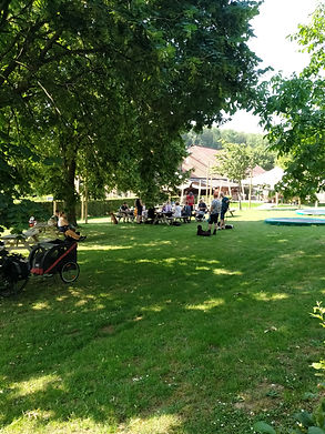 Shadow [0378] Clubwandeling-Groep-Startpunt [09-07-23].jpg