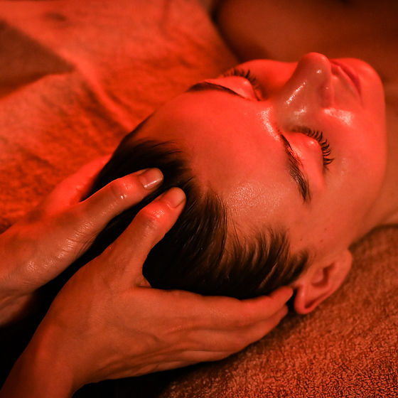 Hovedebunds massage, kranio sakral terapi med myoreflex og akupunktur punkter, skalp massa