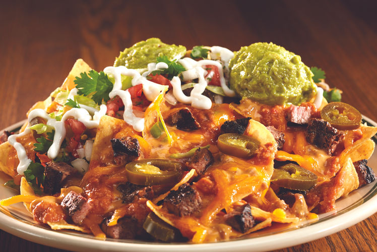 Flipâs_Super_Loaded_Nachos.jpg