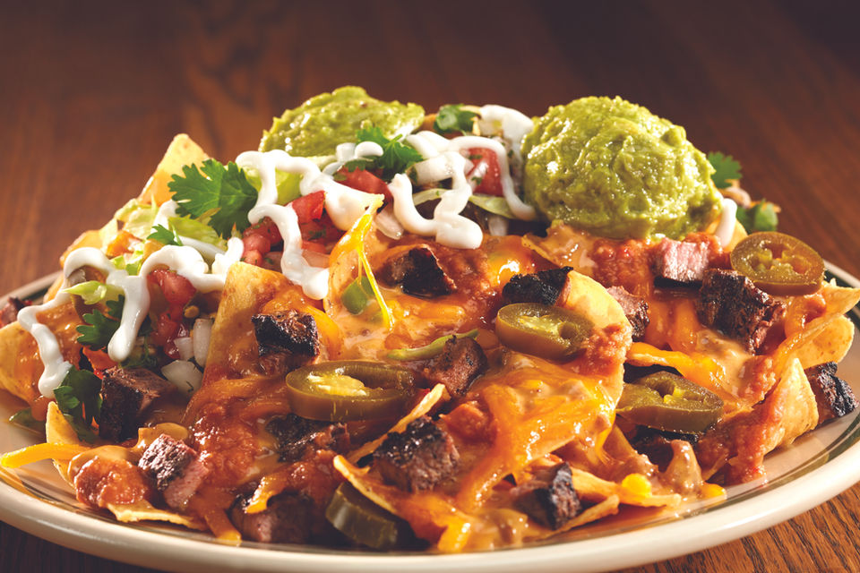 Flipâs_Super_Loaded_Nachos.jpg
