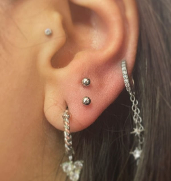 #1384 Piercing constellation | American Body Art