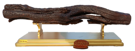 EKE 8175_edited.png