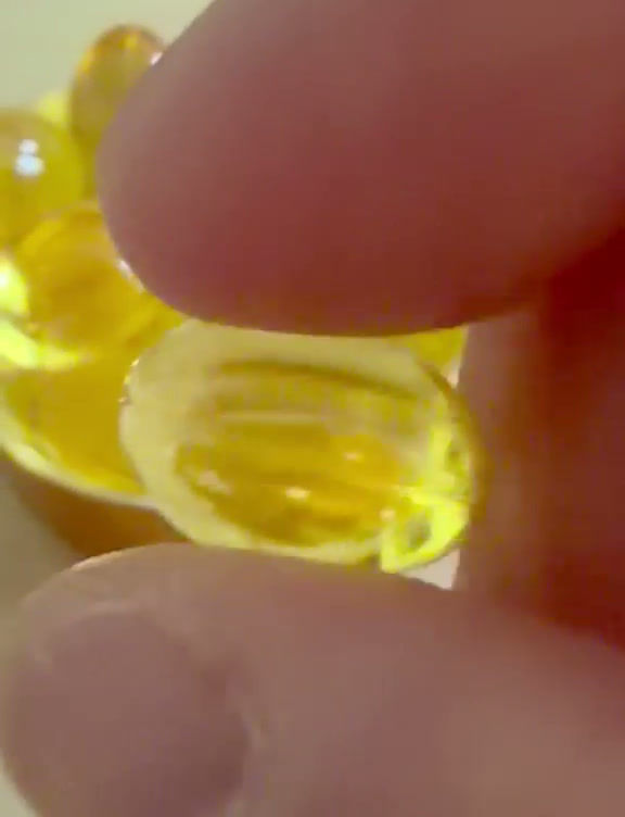 Thumbnail: 100% Pure Organic Ganoderma Spore Oil