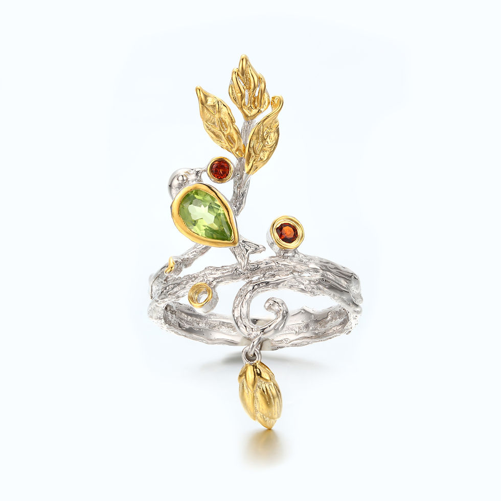 AUTUMN LEAF DANGLING CHARM RING WITH PERIDOT & GARNET