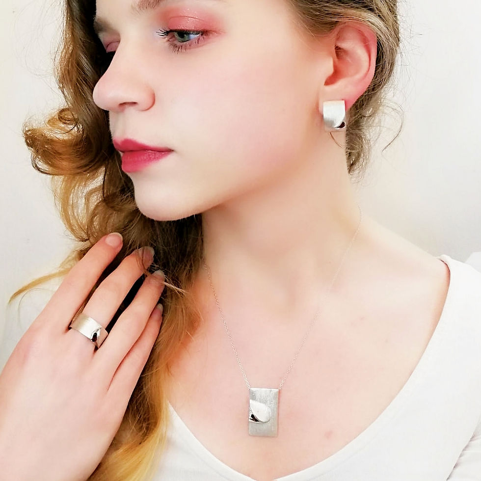 Thumbnail: HANDMADE BRUSHED SILVER GARNET RECTANGLE NECKLACE