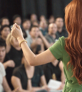woman natural red hair_edited_edited.jpg