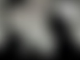 Negazionisti e complottisti: Le origini dell'adattamento patologico alla realtà