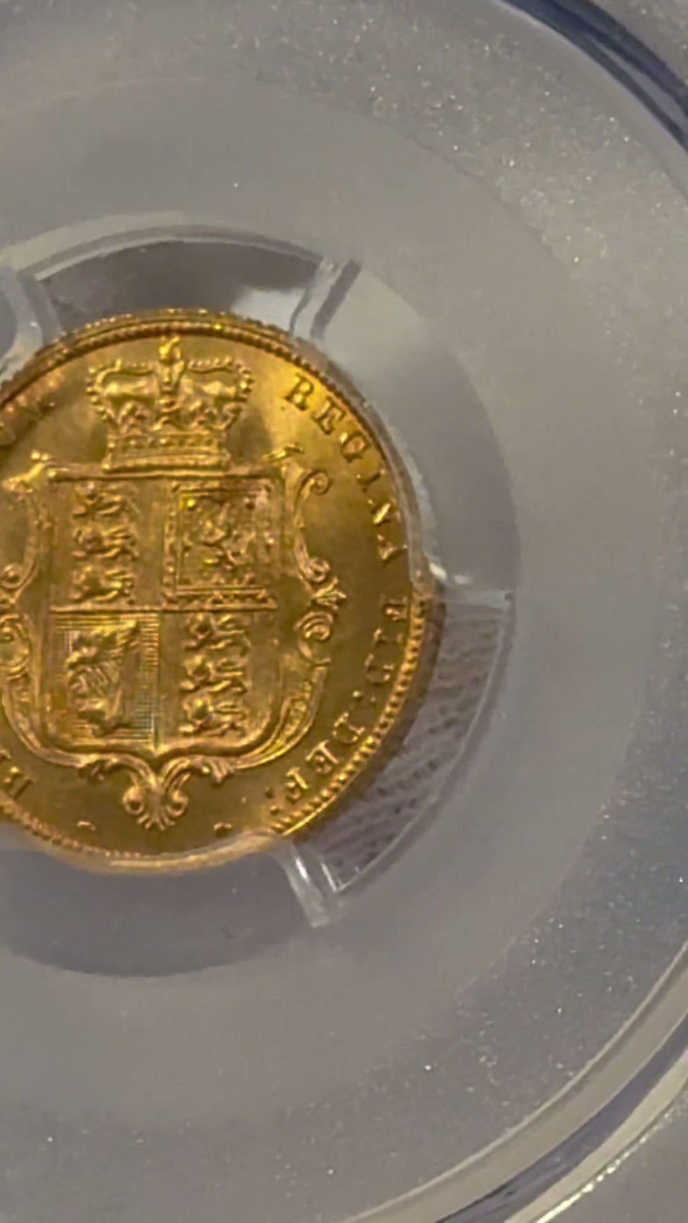 サムネイル： 【MS64】1884年 ヴィクトリア女王ヤングヘッド 1/2ソブリン金貨 PCGS MS64