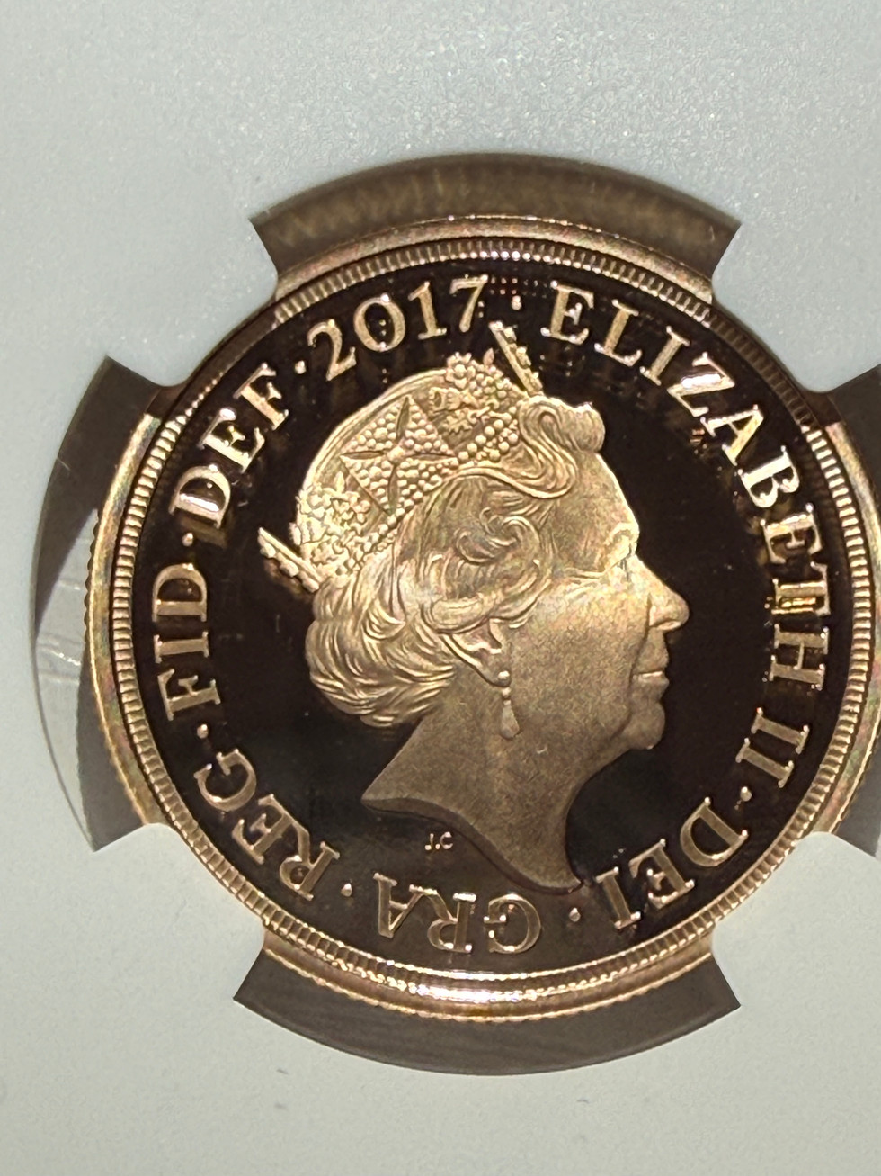 サムネイル： 【最高鑑定】エリザベス2世ソブリン金貨200周年記念 ２ポンドプルーフ金貨 NGC PF70 ULTRA CAMEO 2017年
