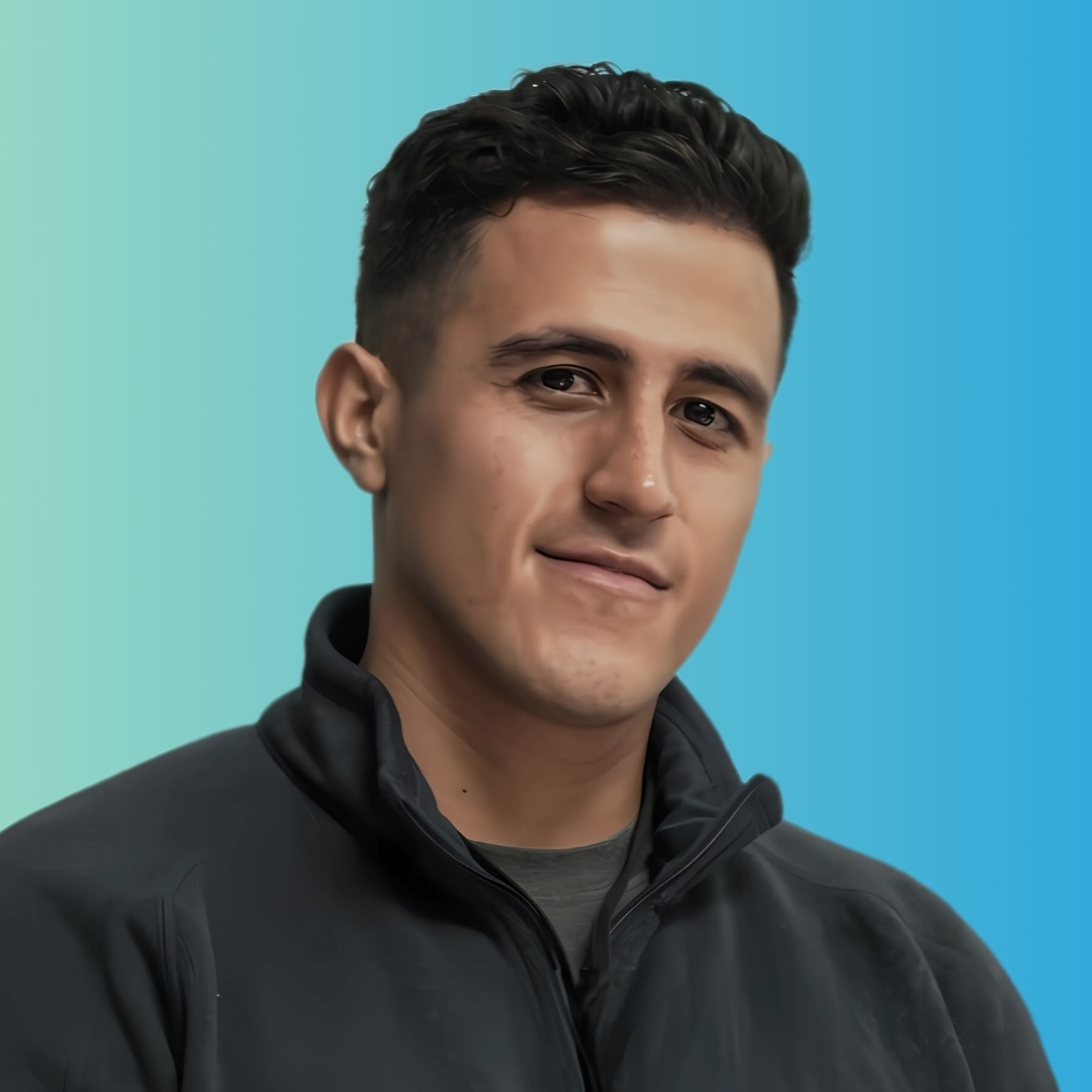 Bryan Rivas.jpg