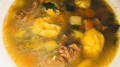 Complete-lunch-Beef-soup-with-Vegetables