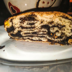 Poppy seeds Roll
