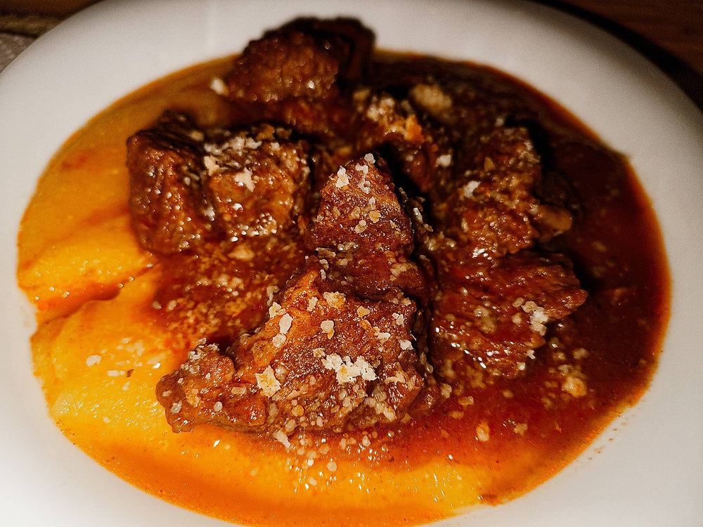 Hungarian goulash gulaš, goulash