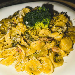 Creamy-Broccoli-with-Orrechete