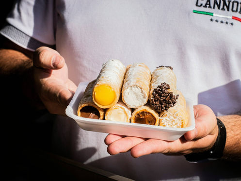 Cannoli with Pastry Cream