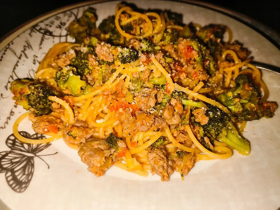 Pasta-with-Sausages-and-Broccoli
