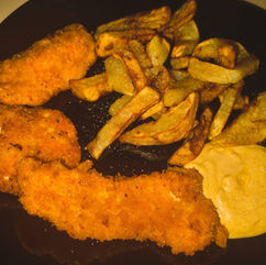 Crispy-Chicken-fillets-with-creamy-Sauce