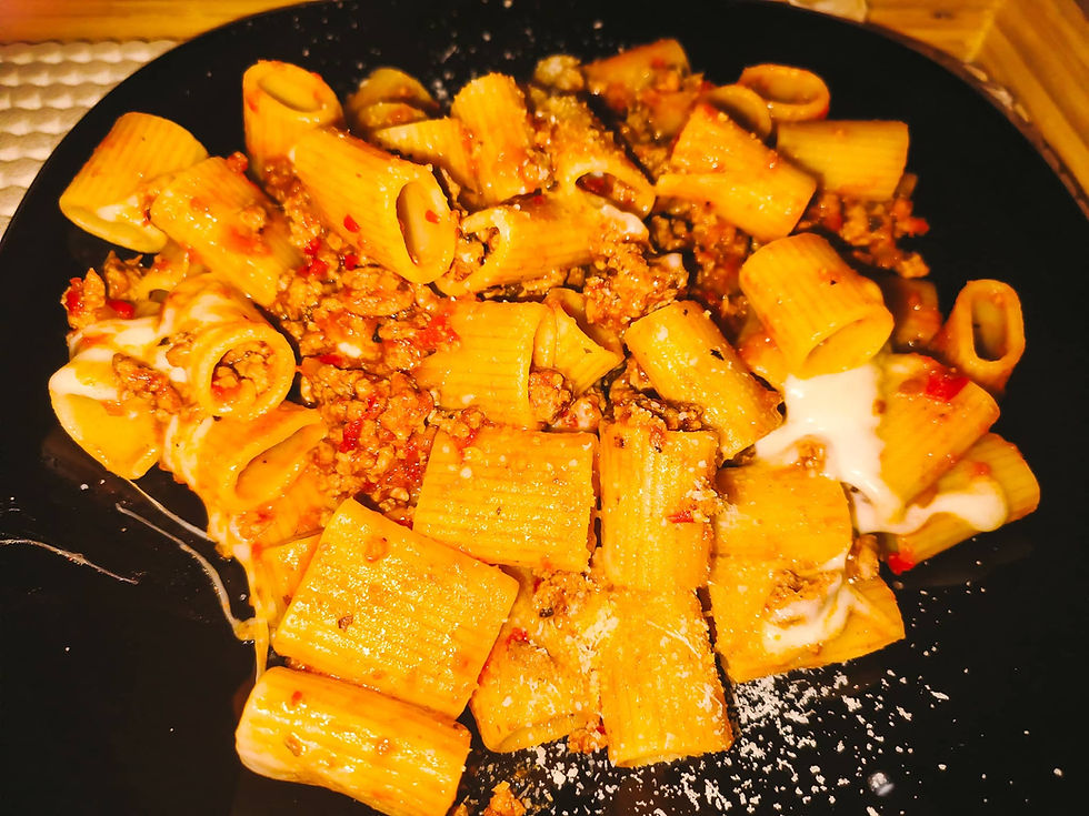 Macaroni-with-Minced-meat-and-Peppers-in-Tomato-Sauce