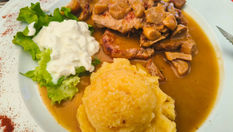 Veal Medallions with Mushrooms