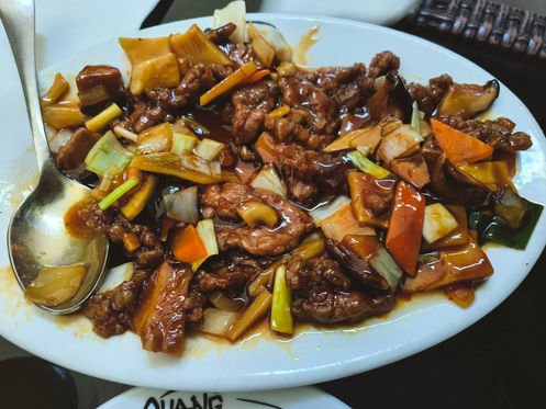 Chinese-Beef-with-Bamboo-and-Mushrooms