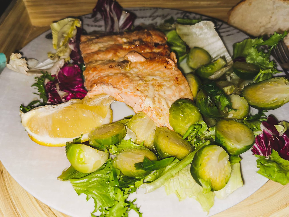 Salmon Steaks with Brussels Sprout and Mixed Salad Lena