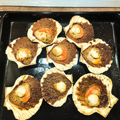Baked Scallops in the Oven with Crumbs