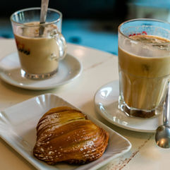 Puff Pastry Dessert with Ricotta and Chocolate